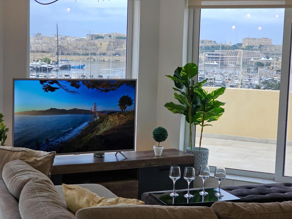 Mive Luxury Sea View Penthouse Lägenhet Gzira Exteriör bild